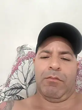 Snapshot of Marciogrei chatting on 11/14/25, 02:21 Marciogrei online show from 11/14/25, 02:21