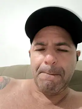 Snapshot of Marciogrei chatting on 11/21/25, 11:58 Marciogrei online show from 11/21/25, 11:58