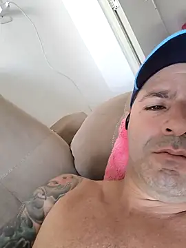 Snapshot of Marciogrei chatting on 11/25/25, 09:04 Marciogrei online show from 11/25/25, 09:04