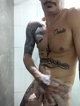 Snapshot of rolesexy chatting on 04/10/26, 11:31 rolesexy online show from 04/10/26, 11:31