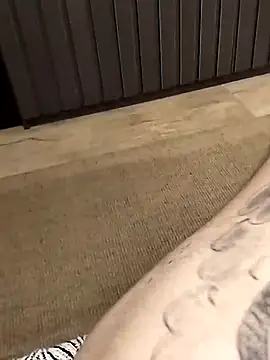 Snapshot of rolesexy chatting on 04/15/26, 10:32 rolesexy online show from 04/15/26, 10:32