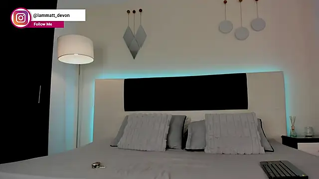 MattDevon online show from 12/05/25, 04:10