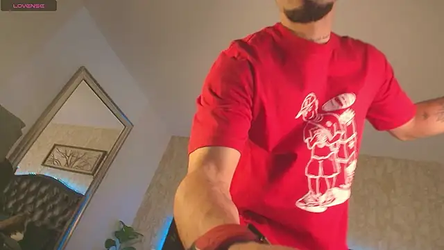 Snapshot of MattDevon chatting on 02/01/26, 04:38 MattDevon online show from 02/01/26, 04:38