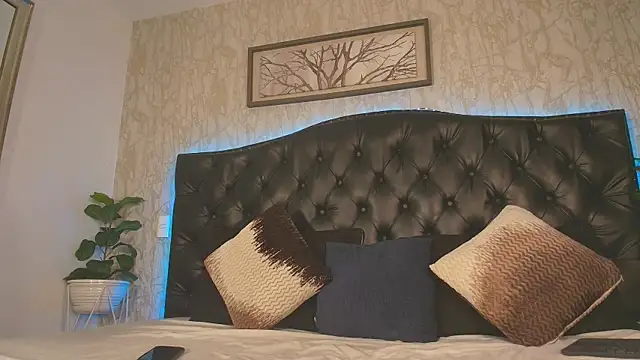 Snapshot of MattDevon chatting on 02/15/26, 04:31 MattDevon online show from 02/15/26, 04:31