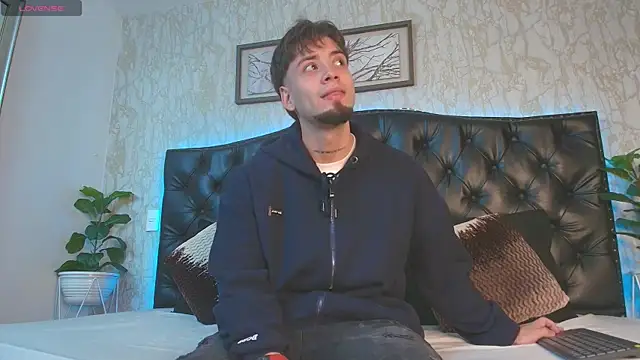 Snapshot of MattDevon chatting on 02/17/26, 03:36 MattDevon online show from 02/17/26, 03:36