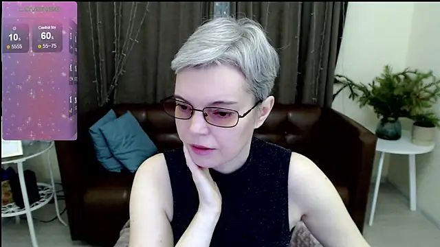 Cutie Erikaa1 online show from 01/19/25, 01:53