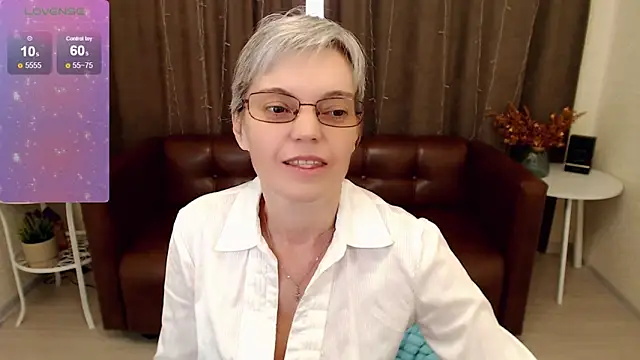 Cutie Erikaa1 online show from 02/05/25, 05:41