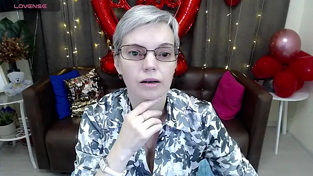 Cutie Erikaa1 online show from 02/12/25, 03:29