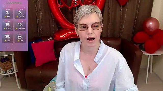 Cutie Erikaa1 online show from 02/13/25, 05:37