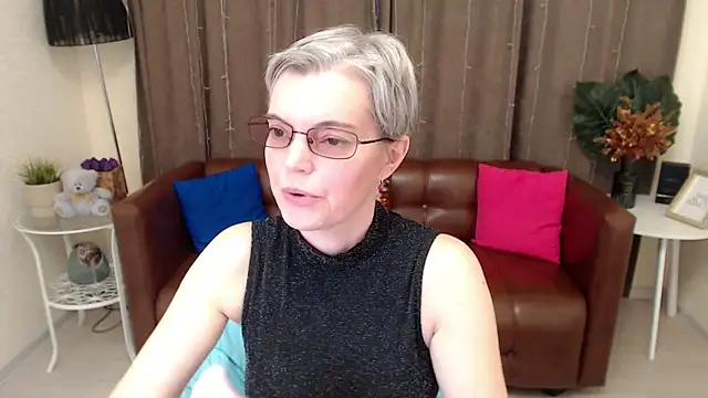 Cutie Erikaa1 online show from 02/26/25, 02:48