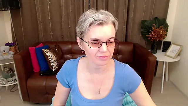 Cutie Erikaa1 online show from 02/27/25, 02:32