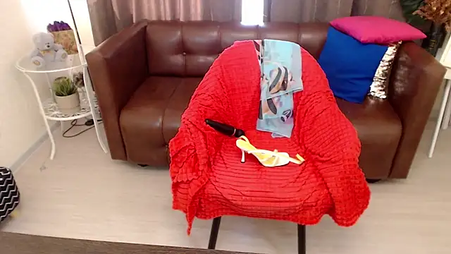 Cutie Erikaa1 online show from 03/16/25, 05:36