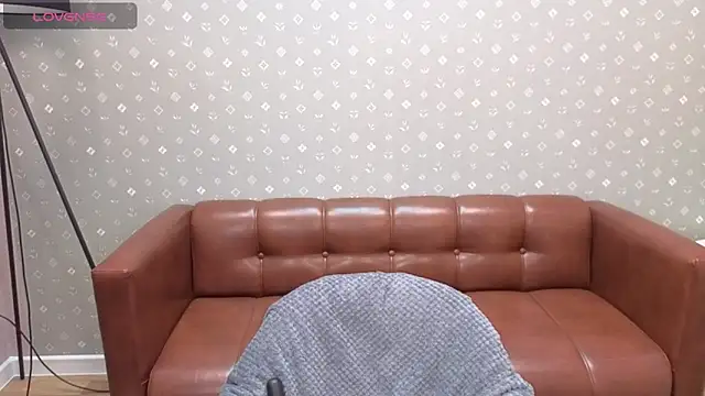 Cutie Erikaa1 online show from 11/22/25, 02:21