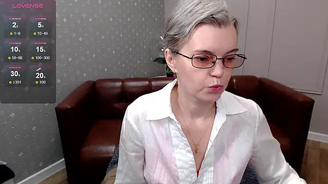 Cutie Erikaa1 online show from 03/24/26, 02:16