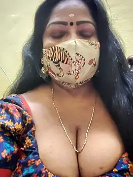 maniisha online show from 10/12/25, 07:46