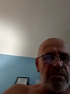 geilerschwanz64 online show from 01/10/25, 10:04