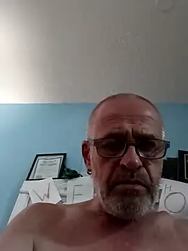 geilerschwanz64 online show from 02/06/25, 06:24