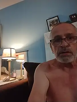 Snapshot of geilerschwanz64 chatting on 07/14/26, 02:38 geilerschwanz64 online show from 07/14/26, 02:38