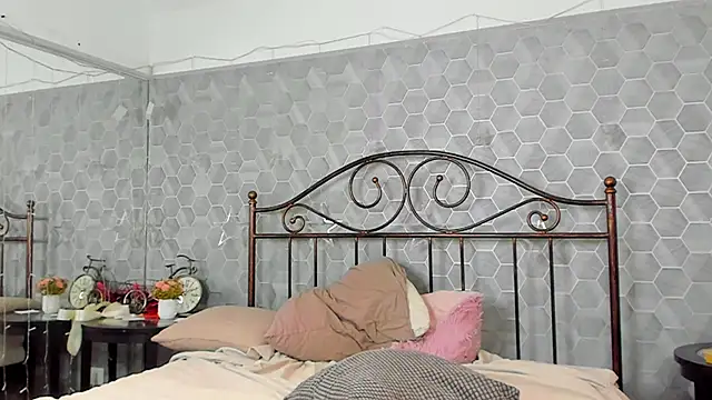 Snapshot of Marcus_Swampov chatting on 01/14/25, 07:48 Marcus Swampov online show from 01/14/25, 07:48