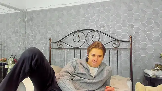 Snapshot of Marcus_Swampov chatting on 01/15/25, 08:20 Marcus Swampov online show from 01/15/25, 08:20