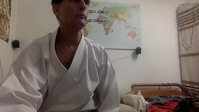 Snapshot of TowaFreespirit chatting on 12/04/24, 03:54 TowaFreespirit online show from 12/04/24, 03:54