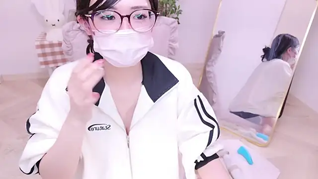 Snapshot of NAMI_s2 chatting on 03/22/25, 02:58 NAMI s2 online show from 03/22/25, 02:58