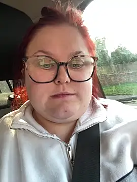 Tallulah-mae-xoxox online show from 02/17/25, 01:42