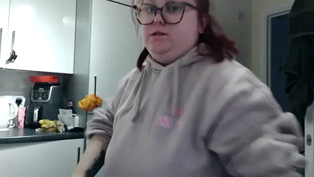 Tallulah-mae-xoxox online show from 03/03/25, 06:44