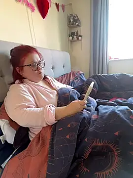 Tallulah-mae-xoxox online show from 03/04/25, 12:44