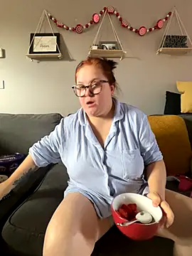 Tallulah-mae-xoxox online show from 09/11/25, 09:20