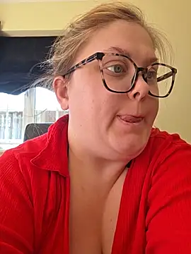 Tallulah-mae-xoxox online show from 05/24/26, 01:16