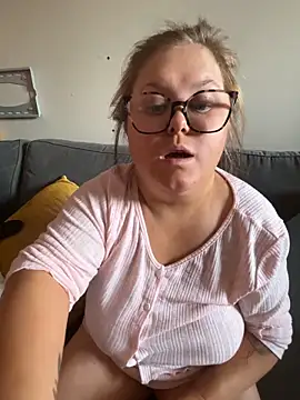 Tallulah-mae-xoxox online show from 05/31/26, 11:50