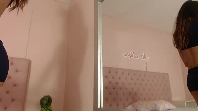 alice sofia online show from 10/25/25, 01:51