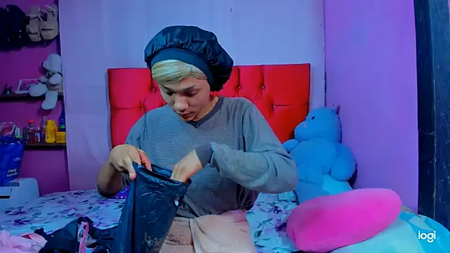 StassieBell online show from 02/21/26, 07:09