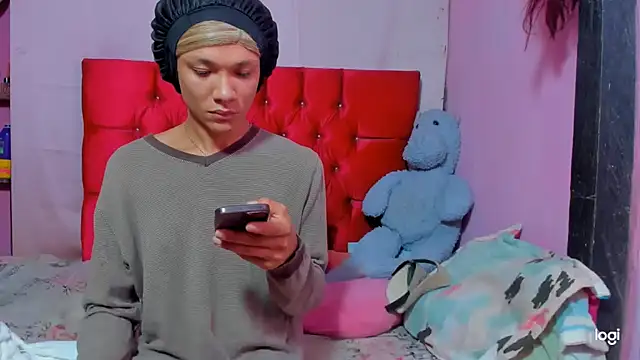 StassieBell online show from 04/01/26, 04:24