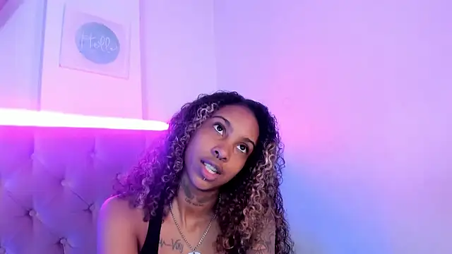 Triipsy online show from 02/11/25, 11:01