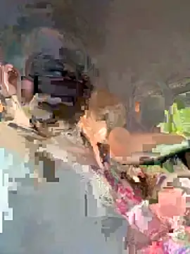 Snapshot of pimange34 chatting on 11/20/25, 09:31 pimange34 online show from 11/20/25, 09:31