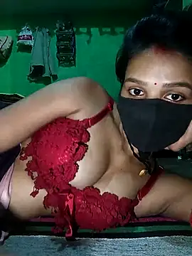 Hoty girl 143 online show from 03/29/26, 04:56