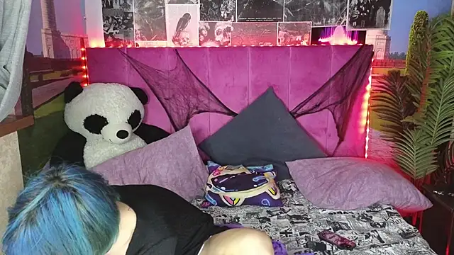 Baby lunatic online show from 12/02/24, 08:55