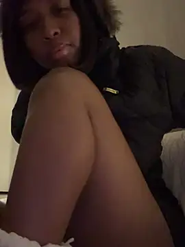 IamCrystal2 online show from 12/29/24, 09:20