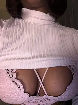 IamCrystal2 online show from 01/16/25, 10:44