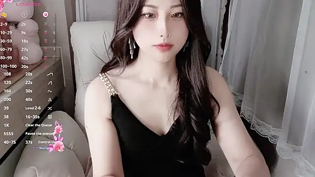 Blossom-666 online show from 01/08/25, 09:01