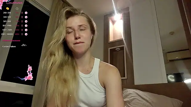 ArianaMur online show from 03/19/26, 02:54