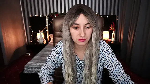 Roxy Rayy online show from 01/01/25, 01:59