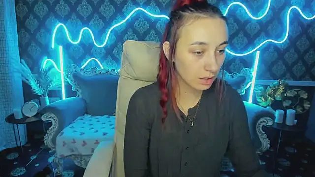 Roxy Rayy online show from 10/20/25, 06:25