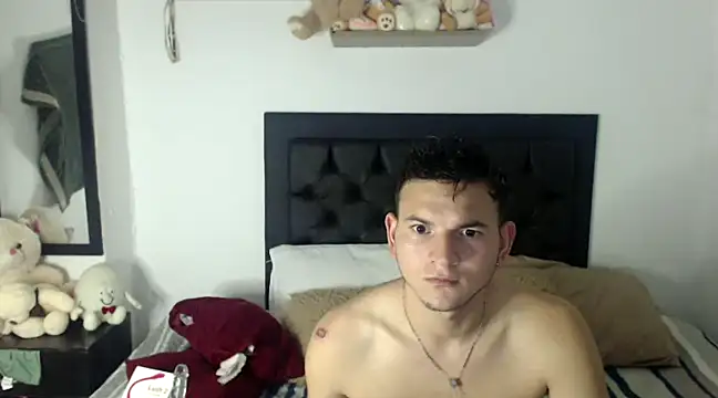 Latin Boy24 online show from 02/23/25, 07:07