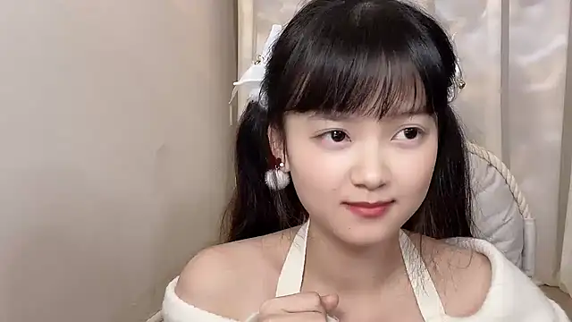 Snapshot of max688 chatting on 12/23/24, 01:24 max688 online show from 12/23/24, 01:24