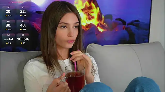 EvaLung777 online show from 11/04/25, 08:35