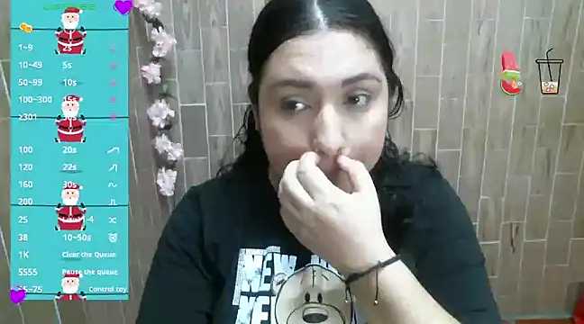 Snapshot of solyeria chatting on 12/11/24, 08:07 solyeria online show from 12/11/24, 08:07