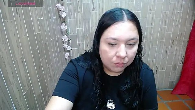 solyeria online show from 03/08/26, 02:04